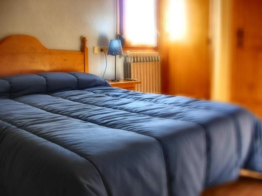 Foto de una habitación de Hostal Pas De La Pera