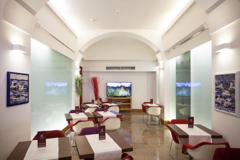 Foto de restauración de Hotel Italia