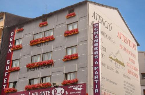 Foto del exterior de Hotel Les Neus