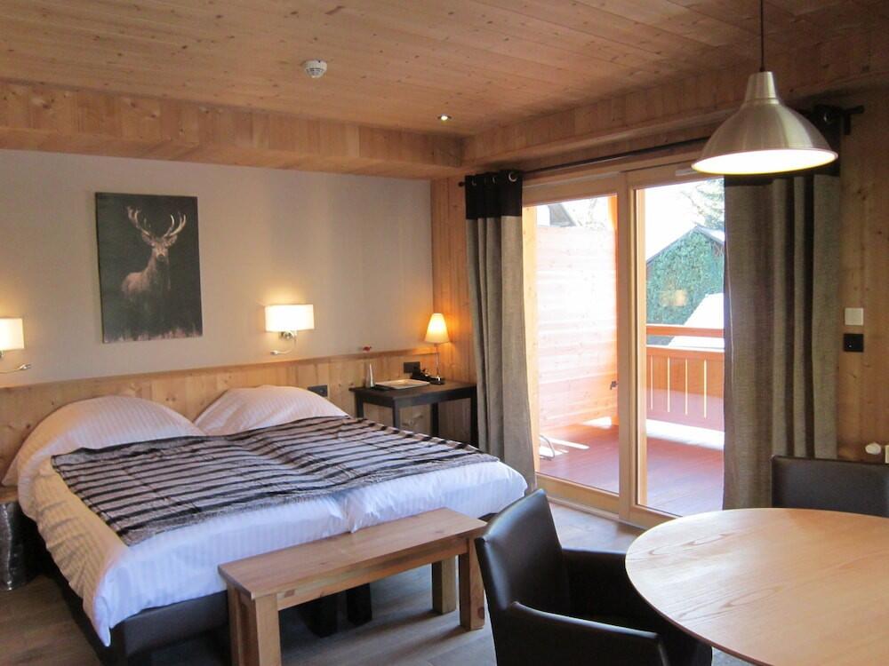 Foto de una habitación de Logis Hotel Gai Soleil