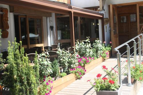 Foto del exterior de Logis Hotel Gai Soleil