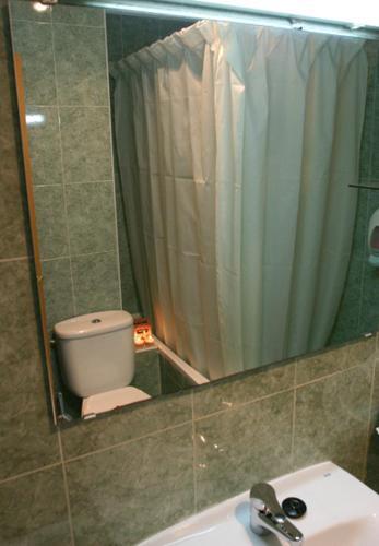 Foto del baño de Hotel Cervantes