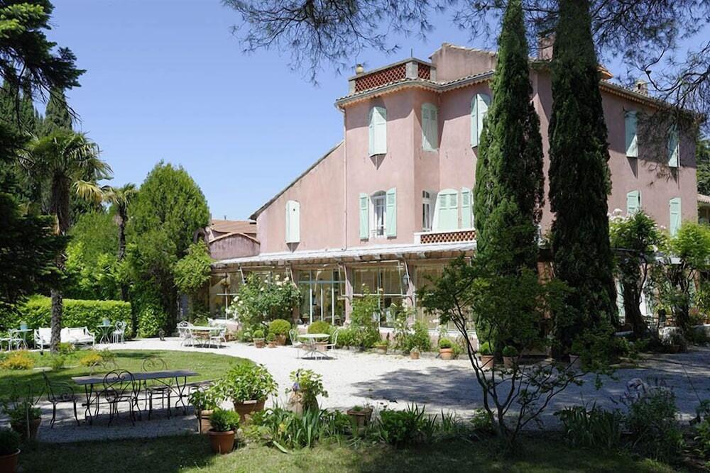 Foto general de Bed-and-Breakfast Le Domaine de Saint Veran