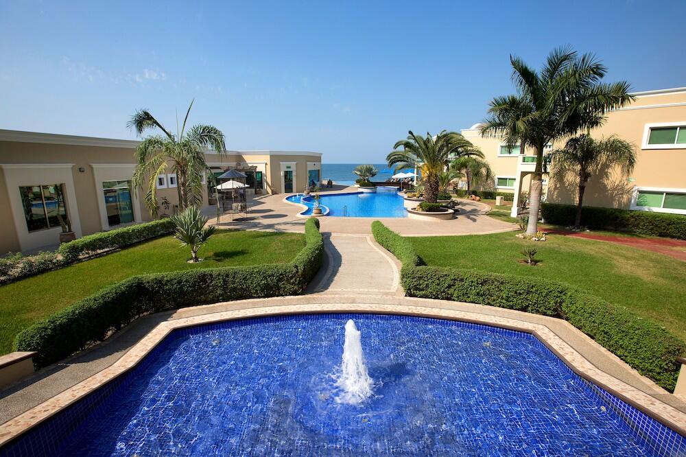 Foto del exterior de Hotel Diamond Bay