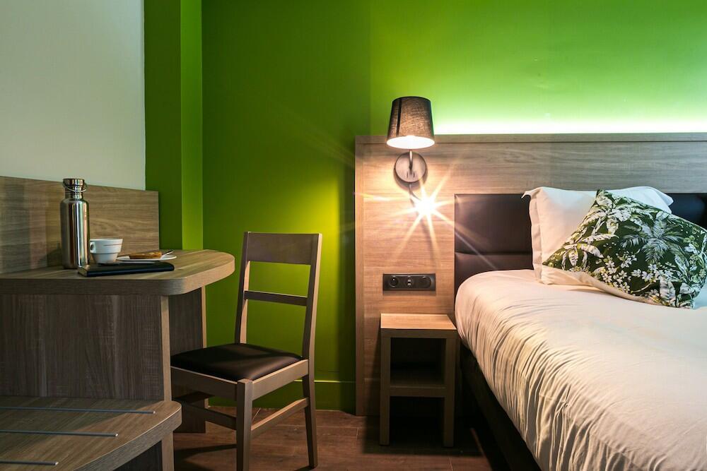 Foto de una habitación de Hôtel du Pont