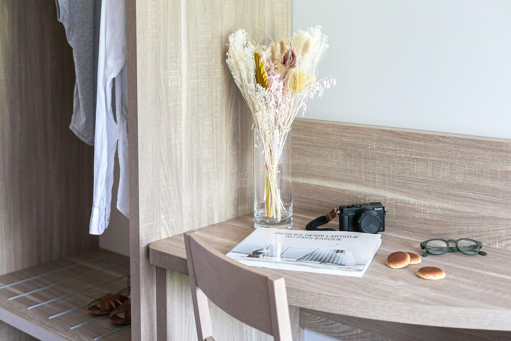 Foto de una habitación de Hôtel du Pont