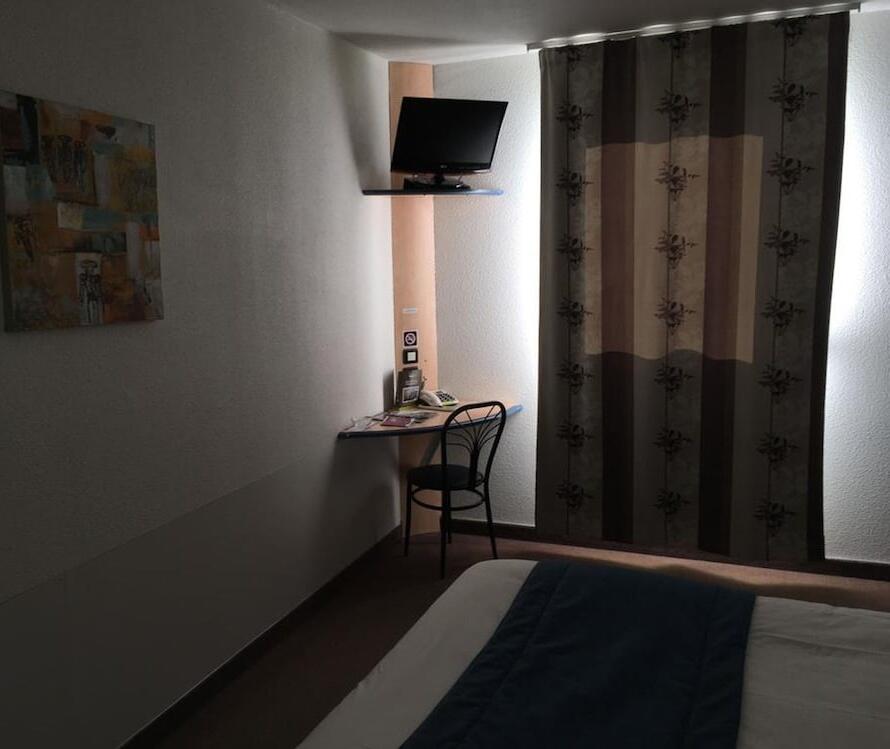 Foto de una habitación de Hotel Akena City Chateaurenard