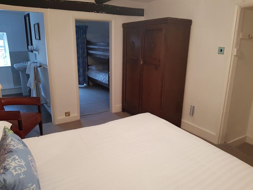 Foto de una habitación de Noel Arms - &amp;quot;A Bespoke Hotel&amp;quot;