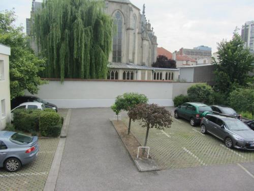 Foto del exterior de Hôtel REVOTEL Nancy Centre Gare - &amp;quot;Plateaux repas disponibles uniquement sur réservation auprès de l&amp;#039;hôtel&amp;quot;