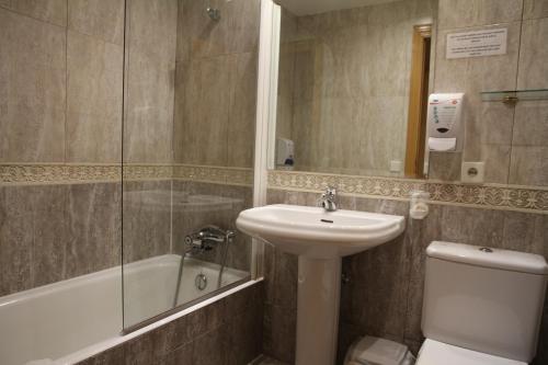 Foto del baño de Hostal Acella