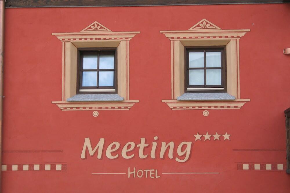 Foto del exterior de Hotel Meeting