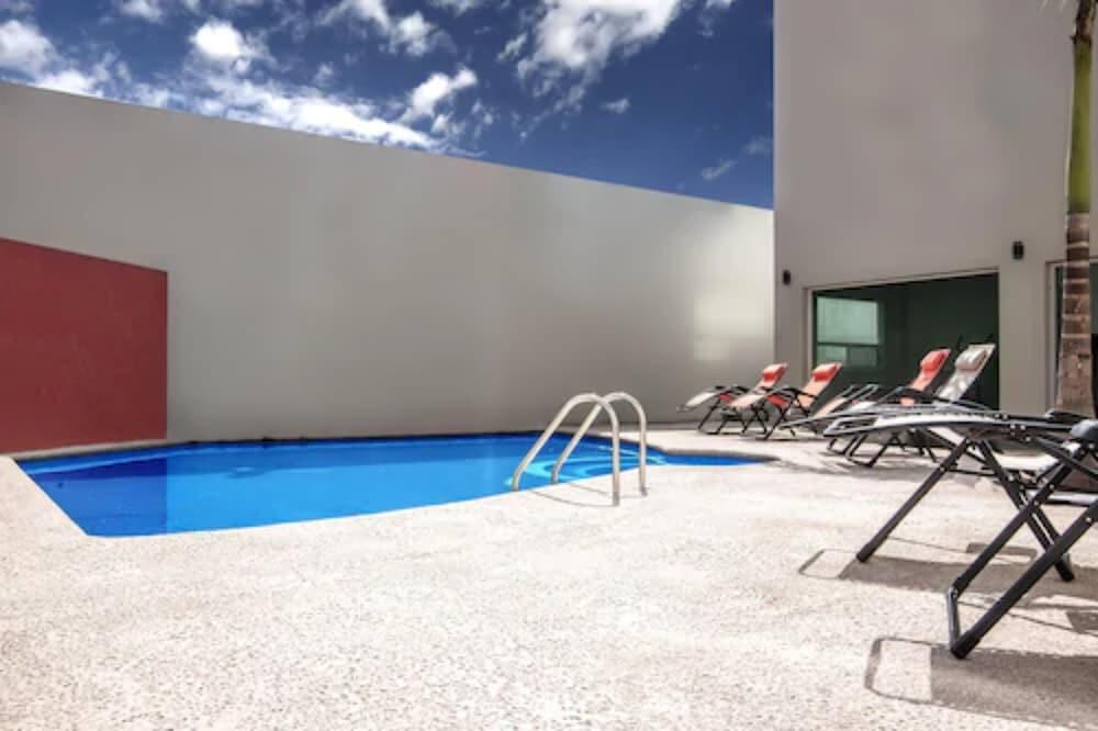 MBM Red Sun Hotel, Monterrey - Central de Reservas