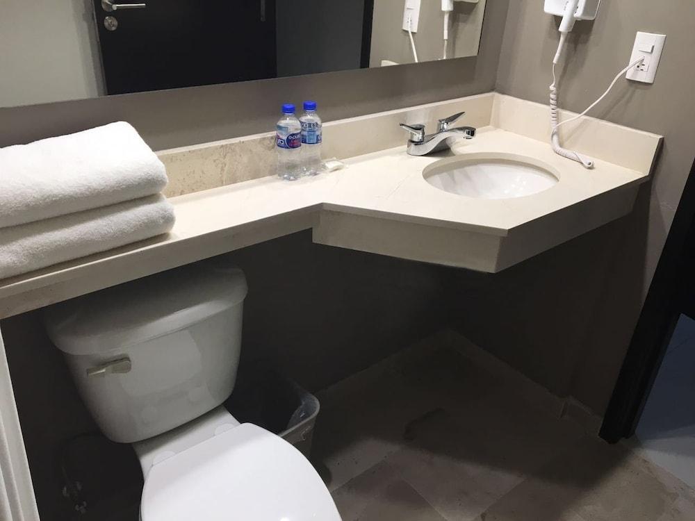 Foto del baño de Hoteles HAUS