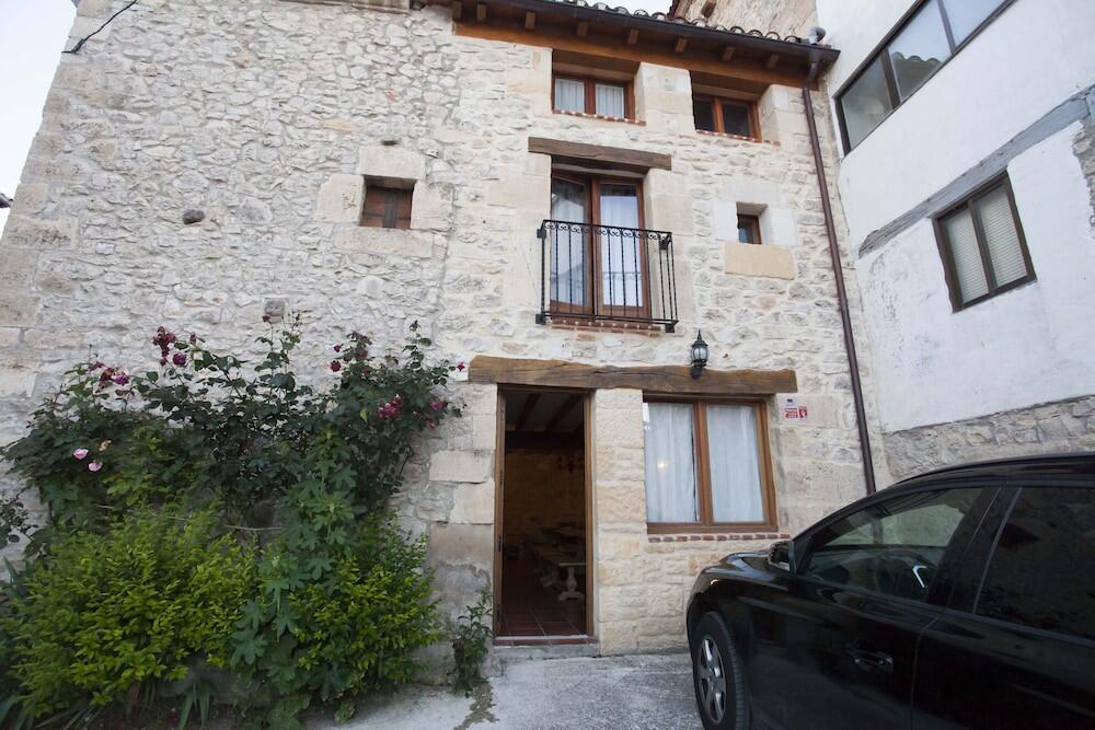 Foto del exterior de Hotel Rural La Torre de Bisjueces