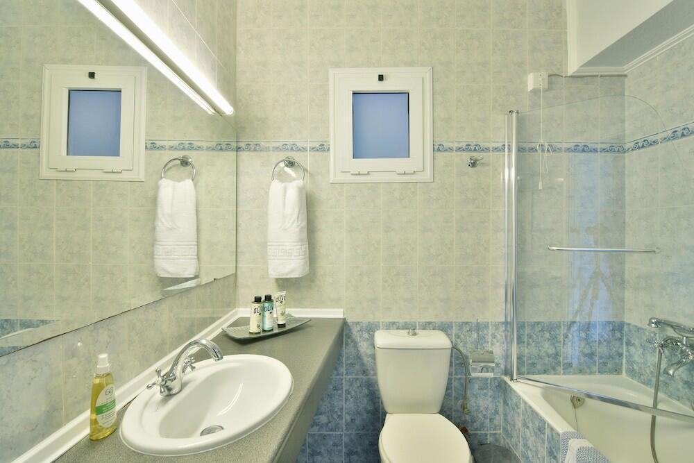 Foto del baño de Ionion Star Hotel