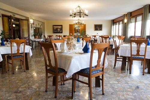 Foto de restauración de Hostal Siete Picos