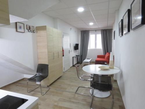 Foto de una habitación de Living Sevilla Apartments Hércules