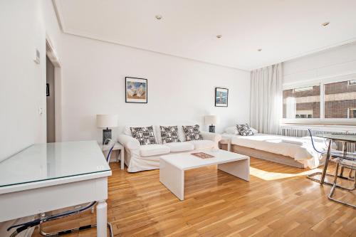 Foto de una habitación de Apartamentos Los Jerónimos