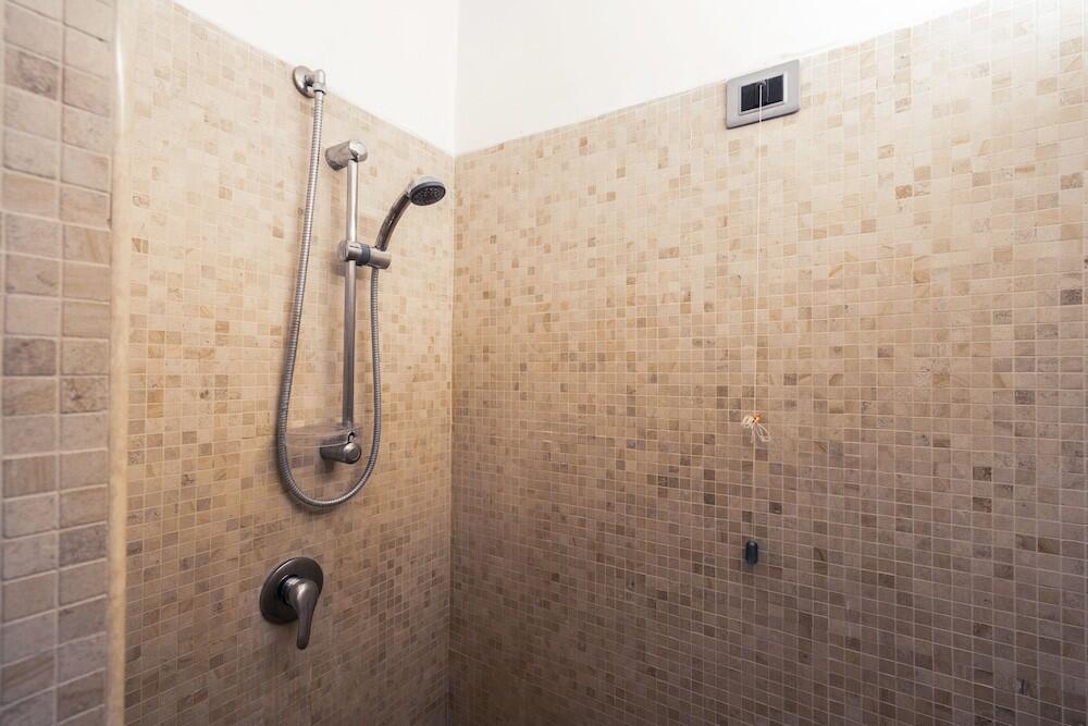 Foto del baño de Apartamentos Residence Europa