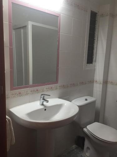 Foto del baño de Hostal Roberto