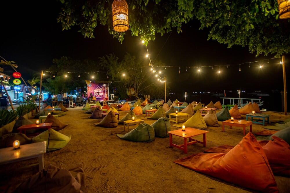 Foto de restauración de Hotel Gili Sands Resort &amp;amp; Beach Club