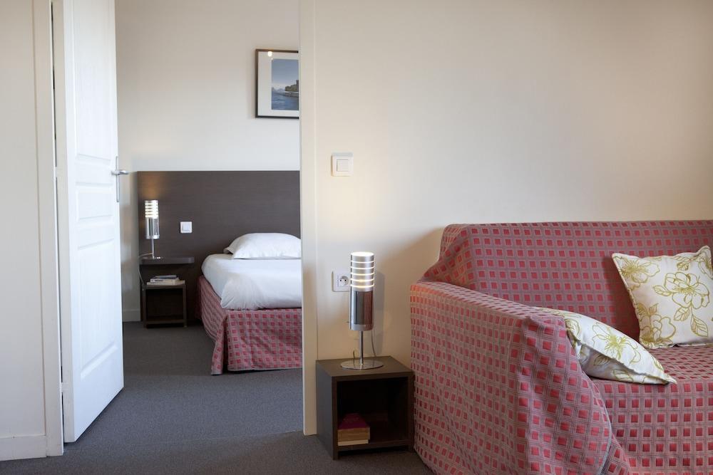 Foto de una habitación de Hotel Villa Bellagio Villejuif