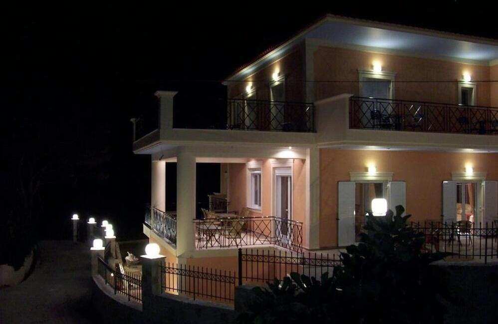 Foto del exterior de Lazaratos Hotel