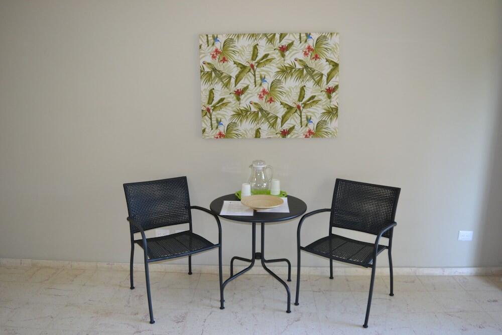 Foto de una habitación de Hotel Paradise Island Beach Resort