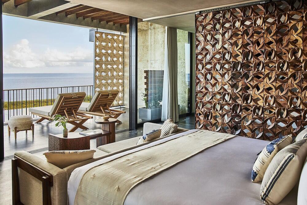 Foto de una habitación de Etereo, Auberge Resorts Collection