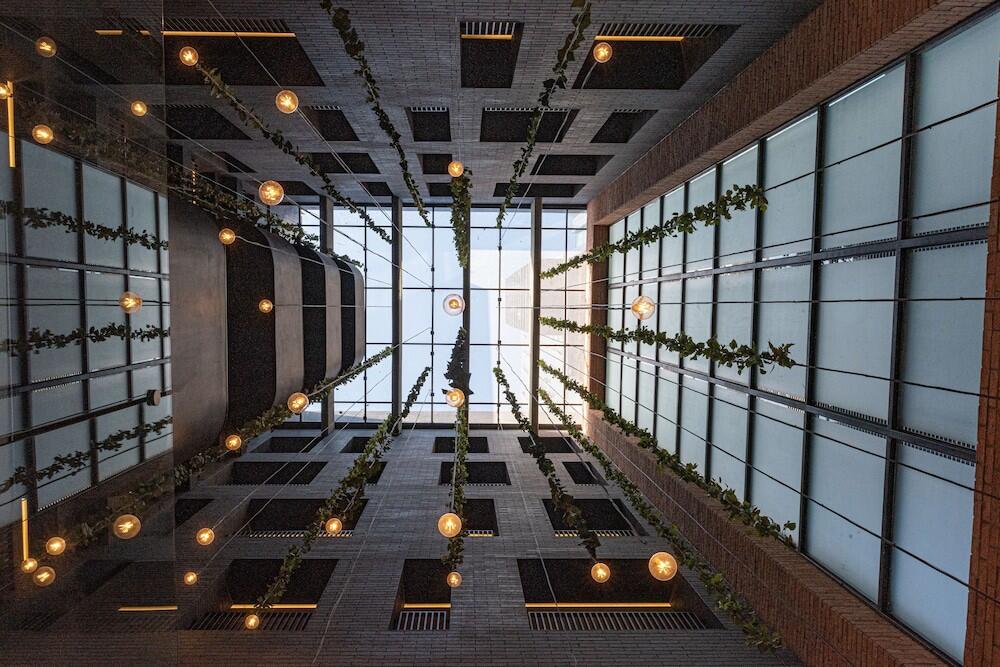 Foto del exterior de FULTON Business Luxury HOTEL