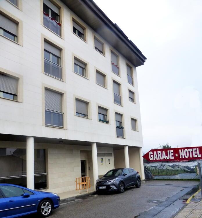Foto del exterior de Hotel Villa de Cacabelos