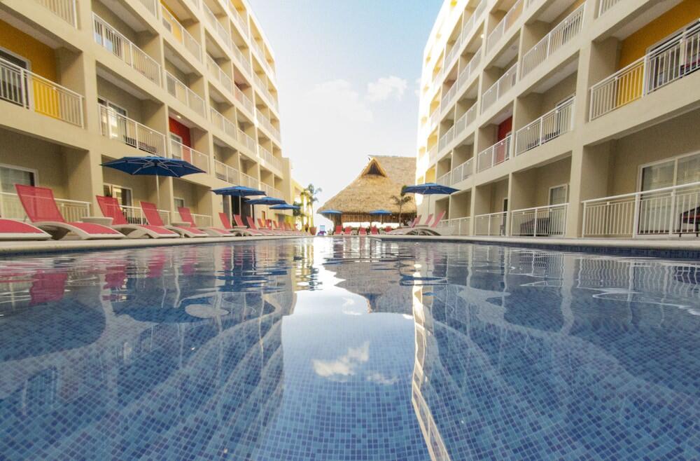 Foto de los servicios de Hotel Decameron Isla Coral