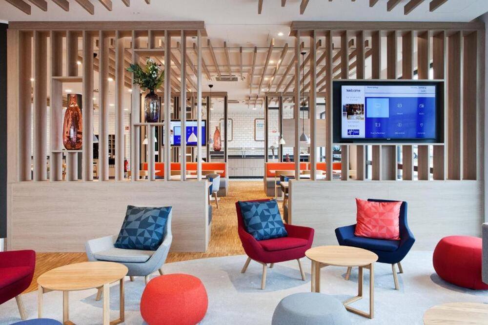 Foto de restauración de Holiday Inn Express - Offenburg, an IHG Hotel