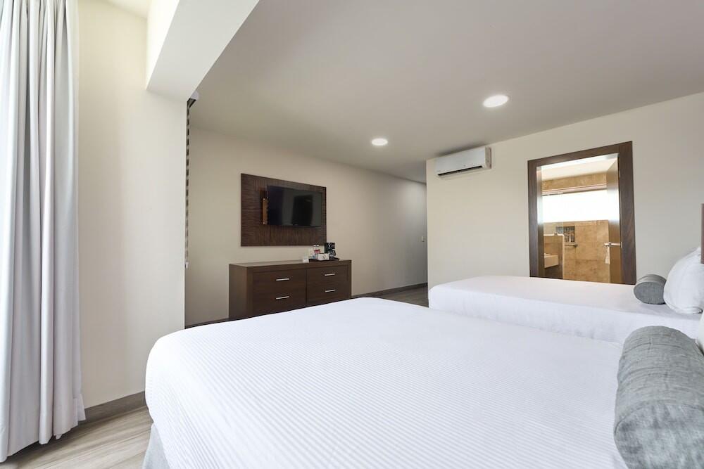 Room – Hotel Estancia Business Class
