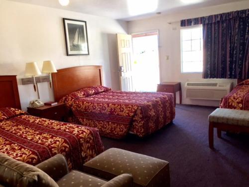 Room – Motel Maple Inn and Suites Los Banos