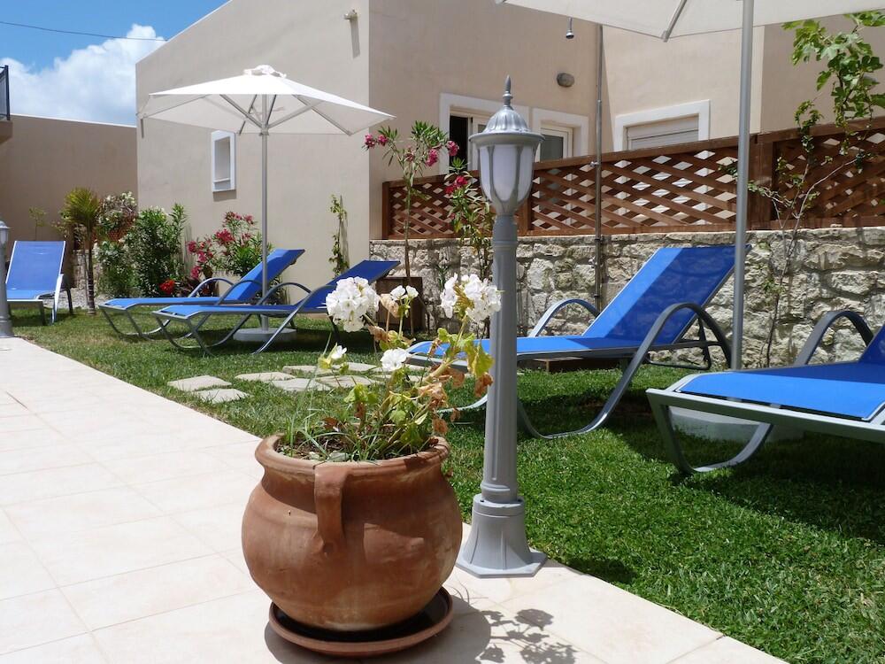 Foto del exterior de Hotel Azure Beach