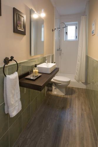 Foto del baño de Casas y chalets Vivenda turistica &amp;quot;La Catedral&amp;quot;
