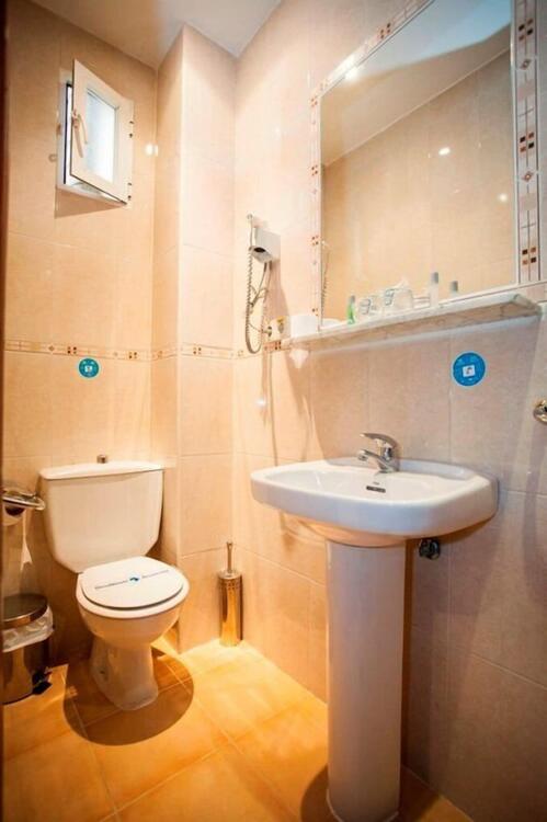 Foto del baño de Pensión Carrera