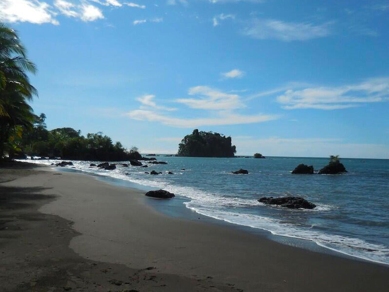 Fotografía de playas de nuquí colombia