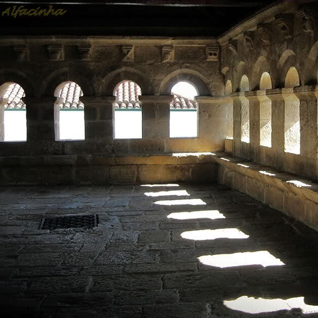 Foto de El único edificio medieval de la Península Ibérica