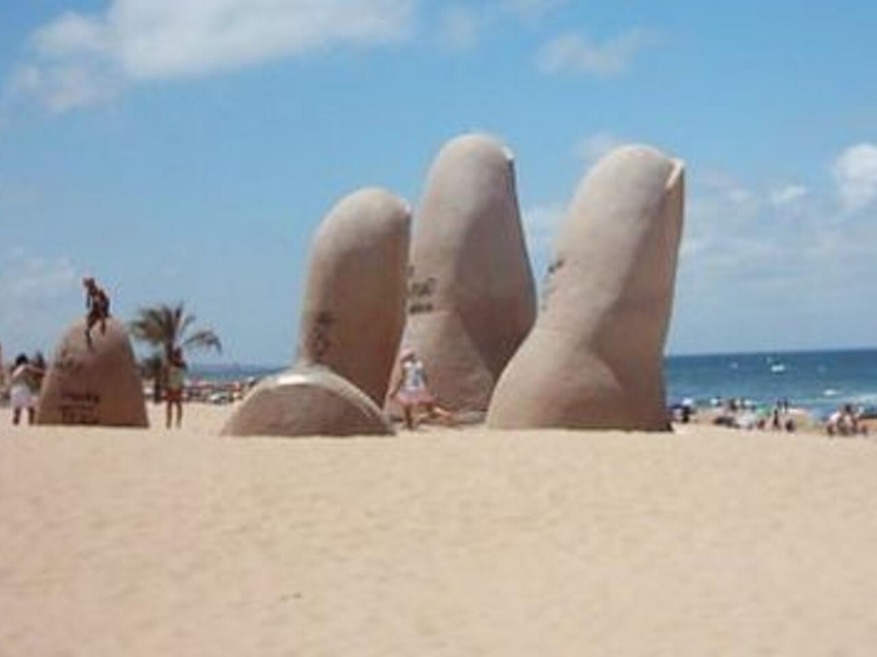 Fotografía de La Mano - Punta del Este