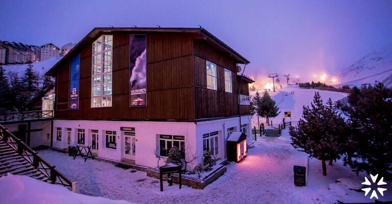 Hotels in Sierra Nevada - Reserving