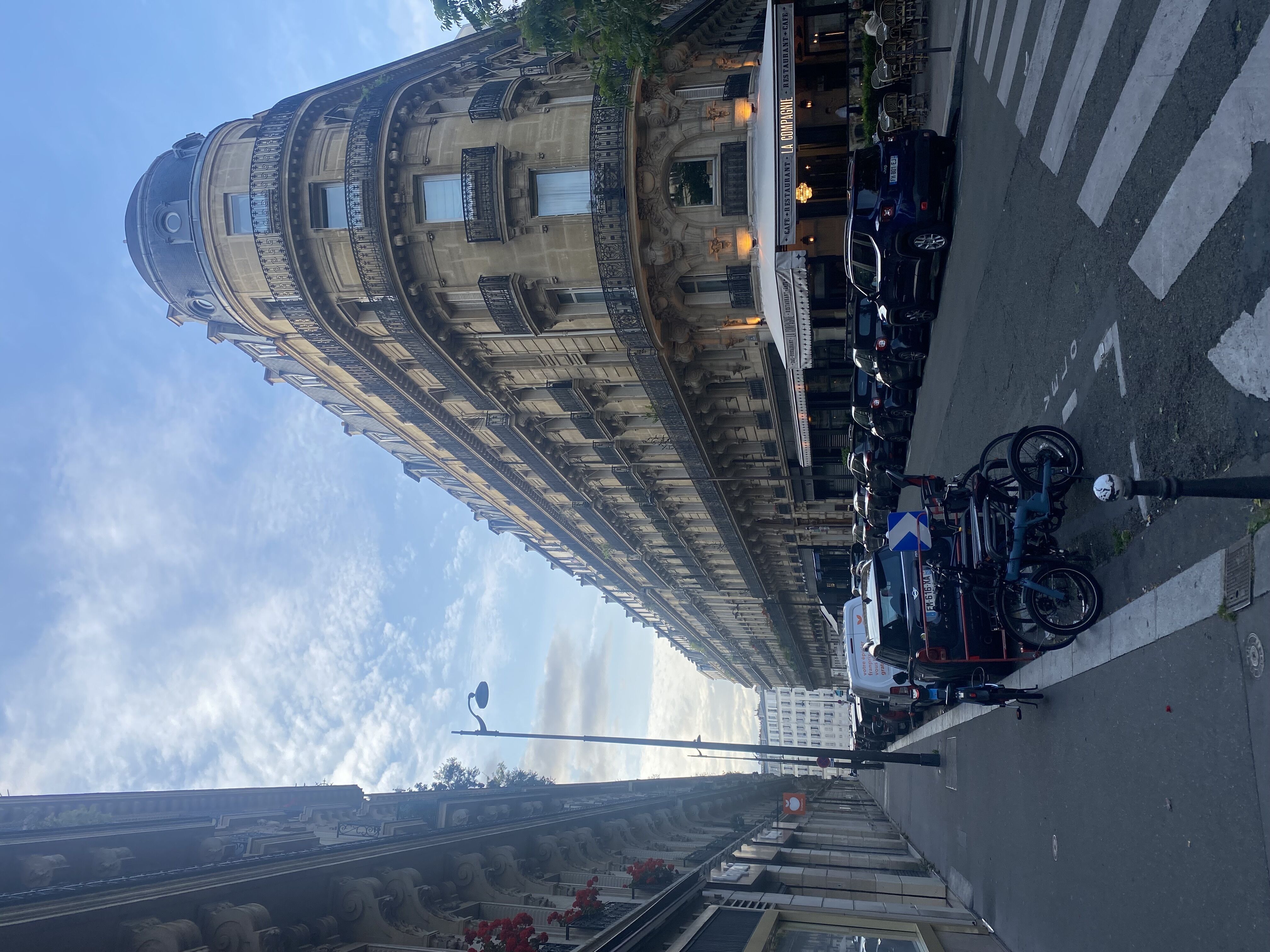 París