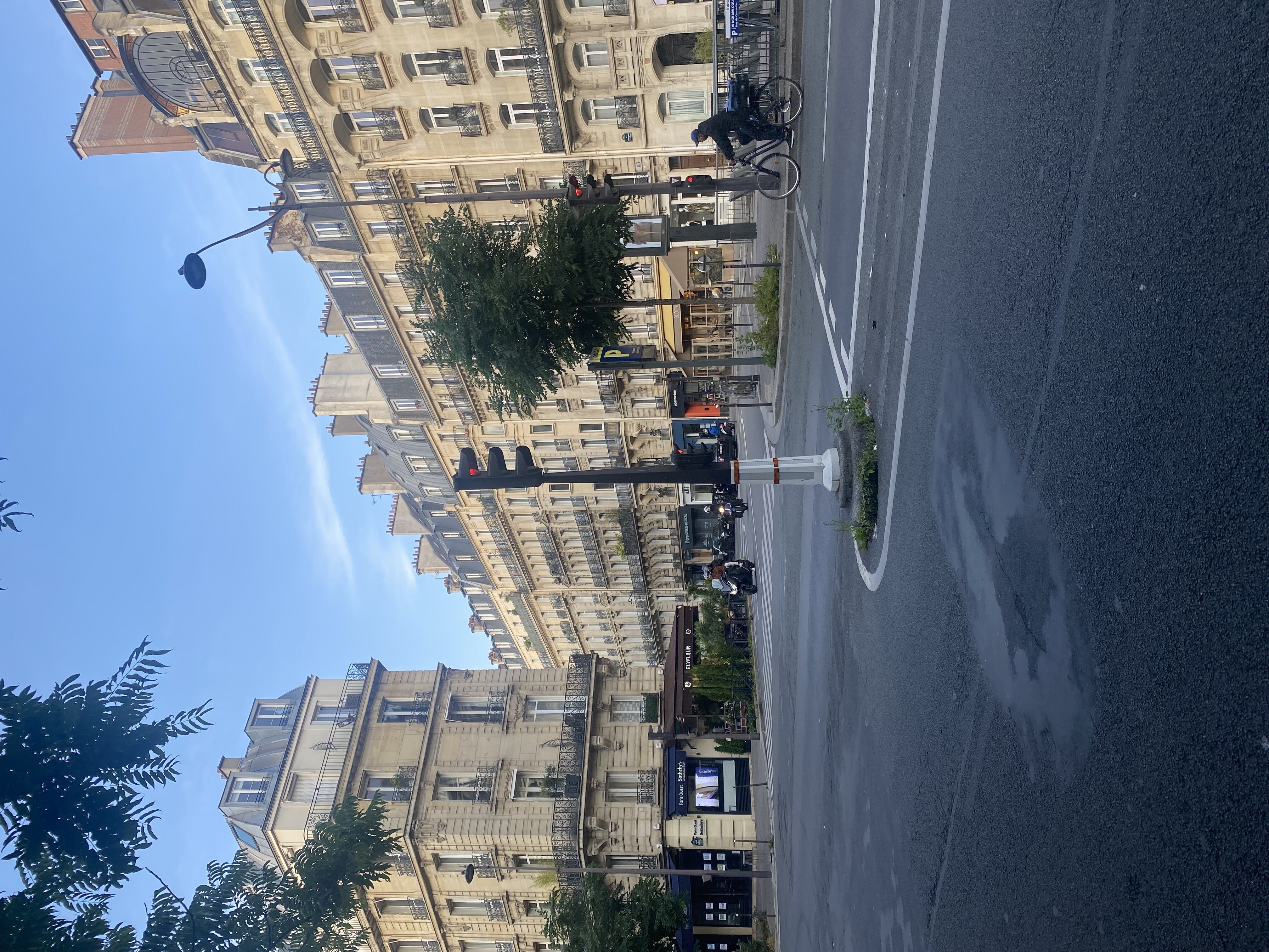 París